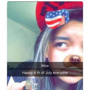 Meet your Posher, Cynthia